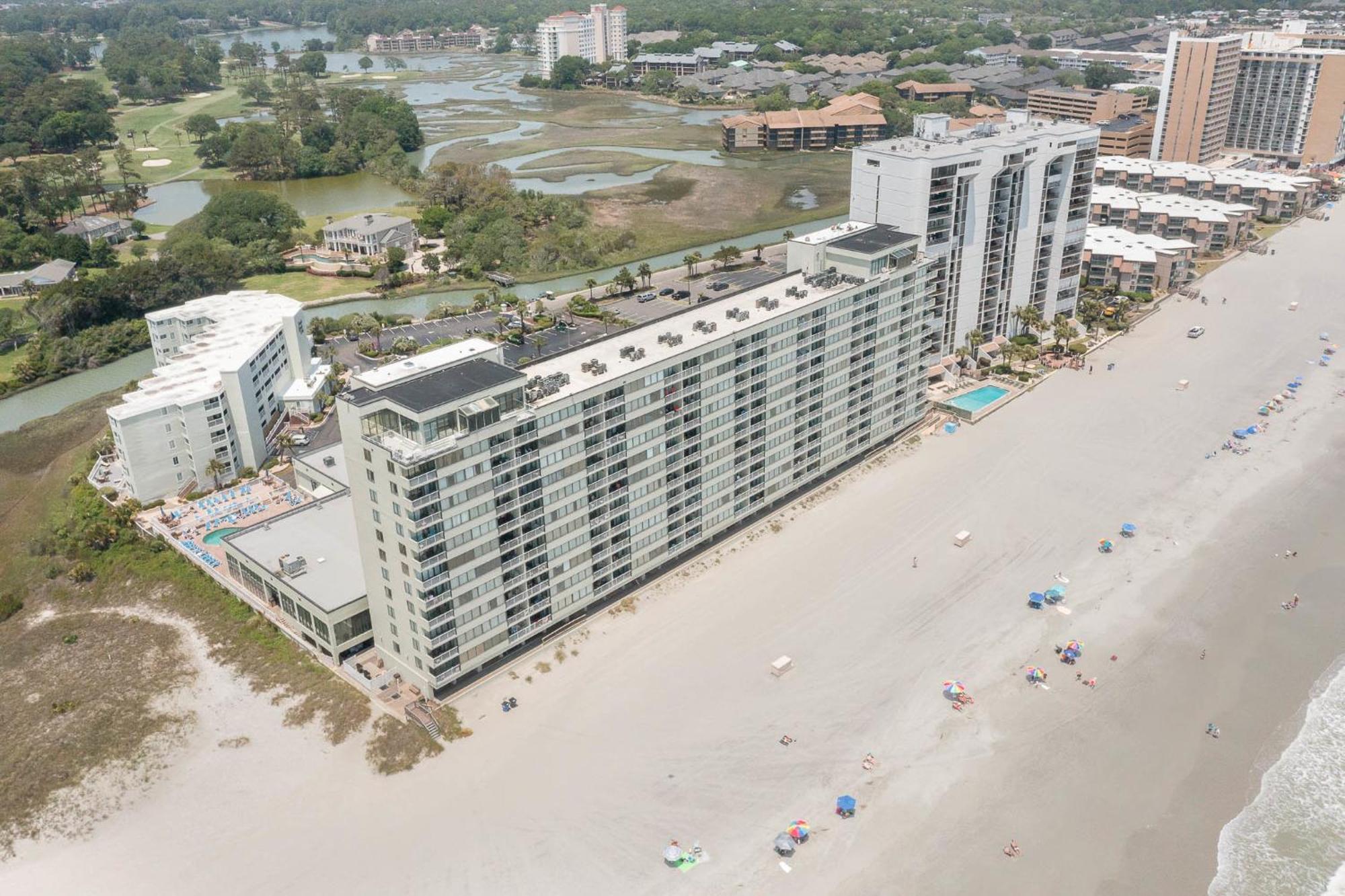 Sands Beach Club Briarcliffe Acres Exterior foto